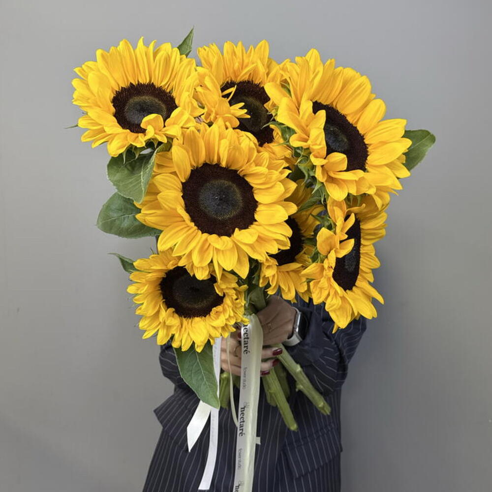 Моно букет с подсолнухами 🌼
