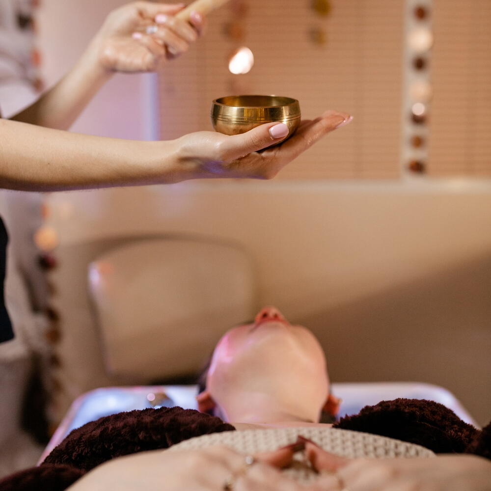 СПА-программа для головы и волос "Золотая прядь" (подарочный SPA-сертификат, отдых, релакс, массаж головы)