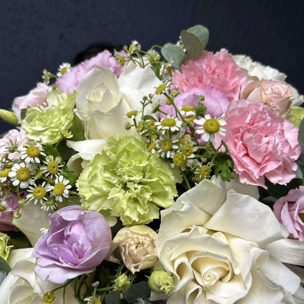 Цветы в коробке «Всплеск эмоций»