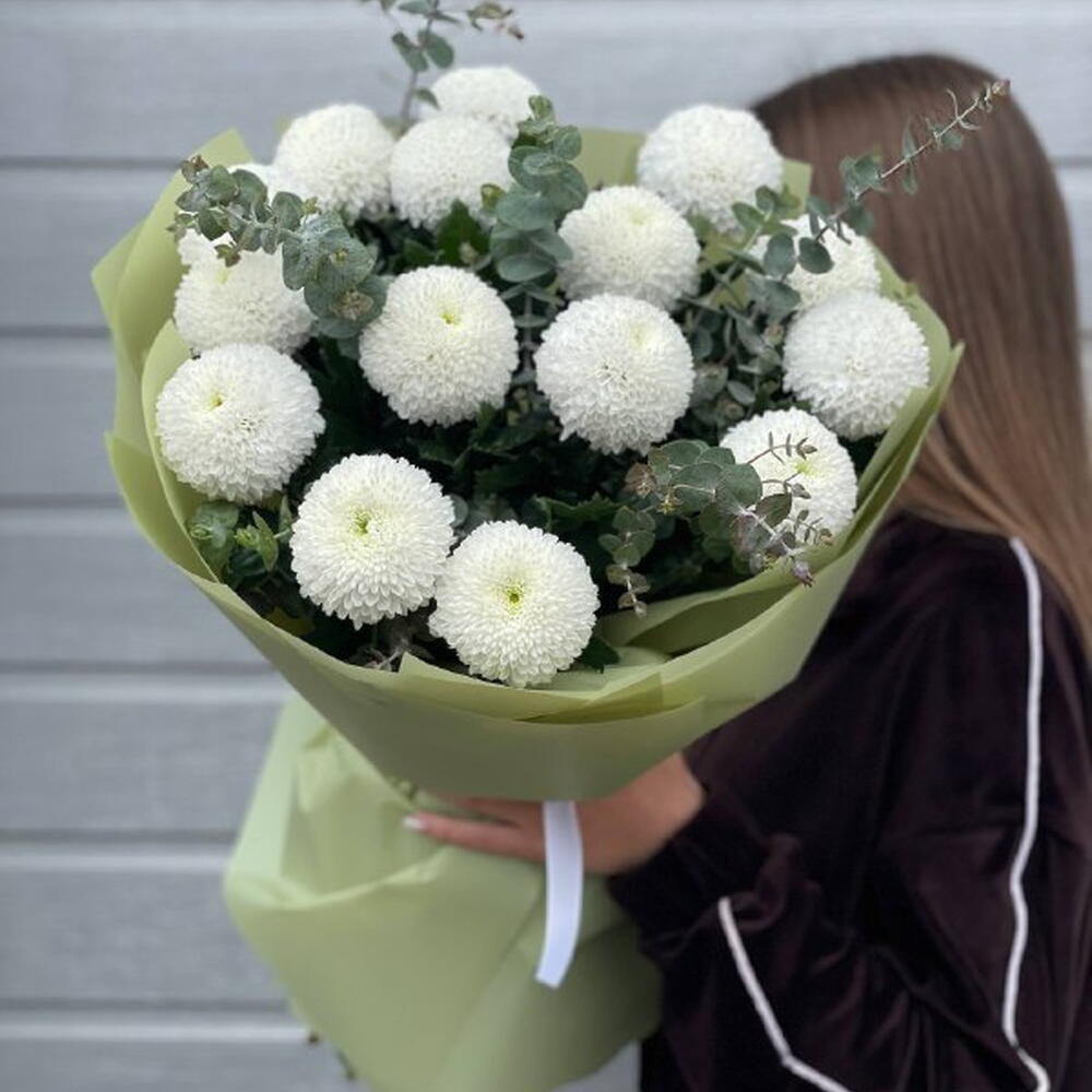 Букет из 15 одноголовых хризантем