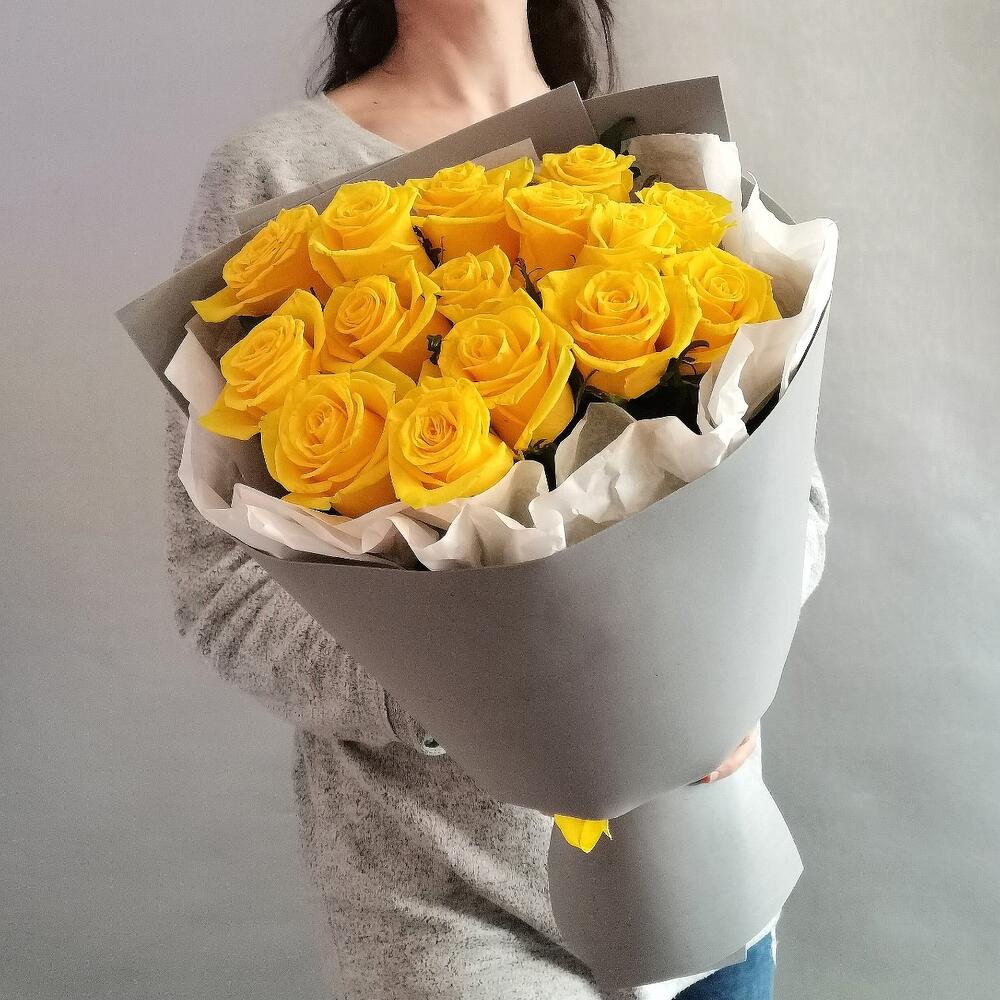 15 жёлтых роз 💖