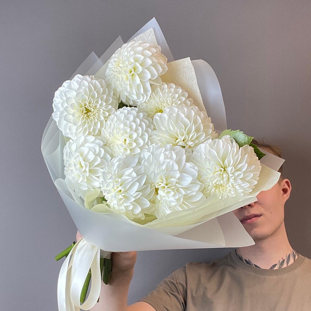 Моно белые Георгины 9шт