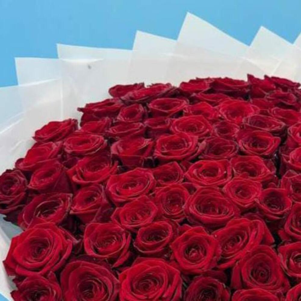 Букет из 101 красной розы
