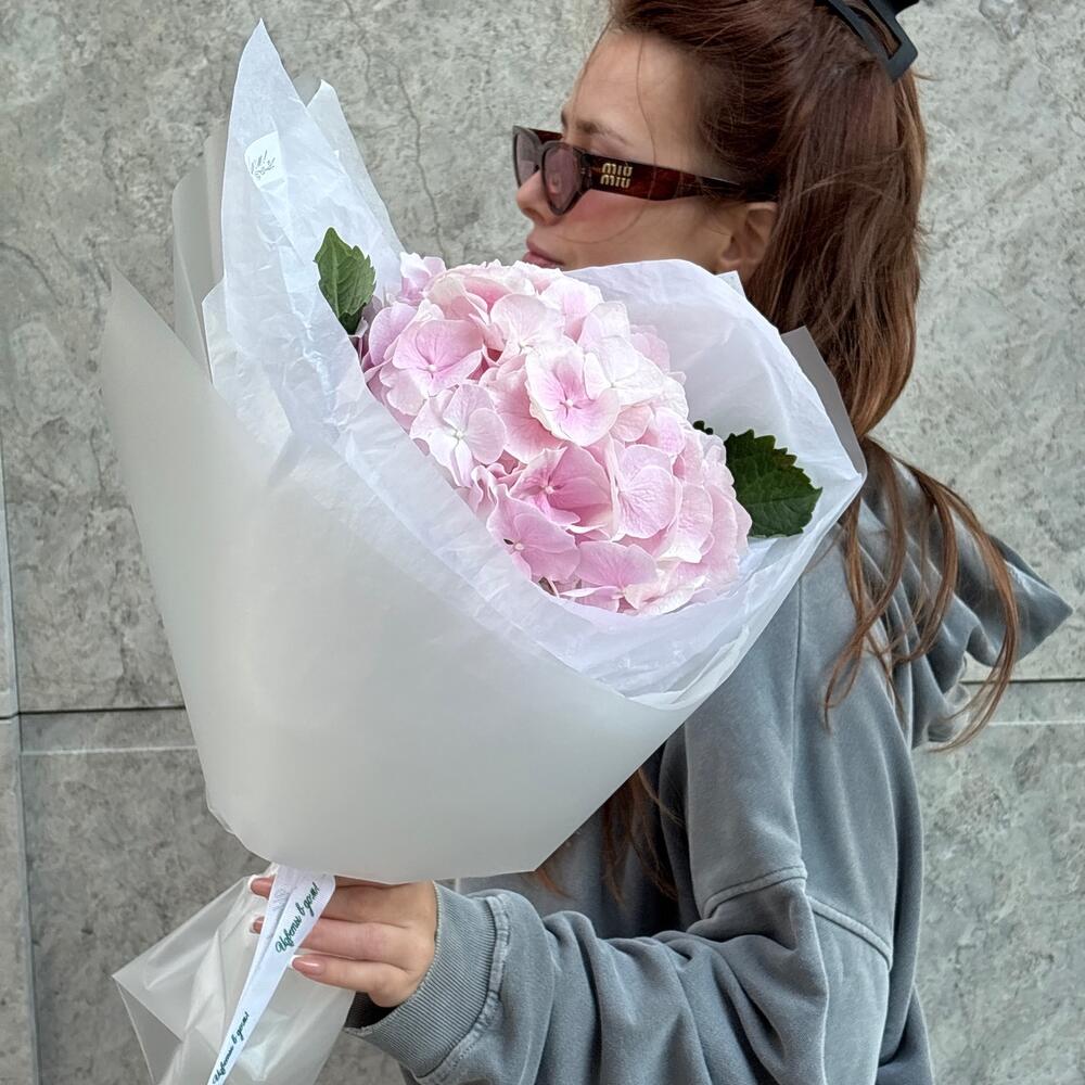 Букет комплимент из розовой гортензии💫