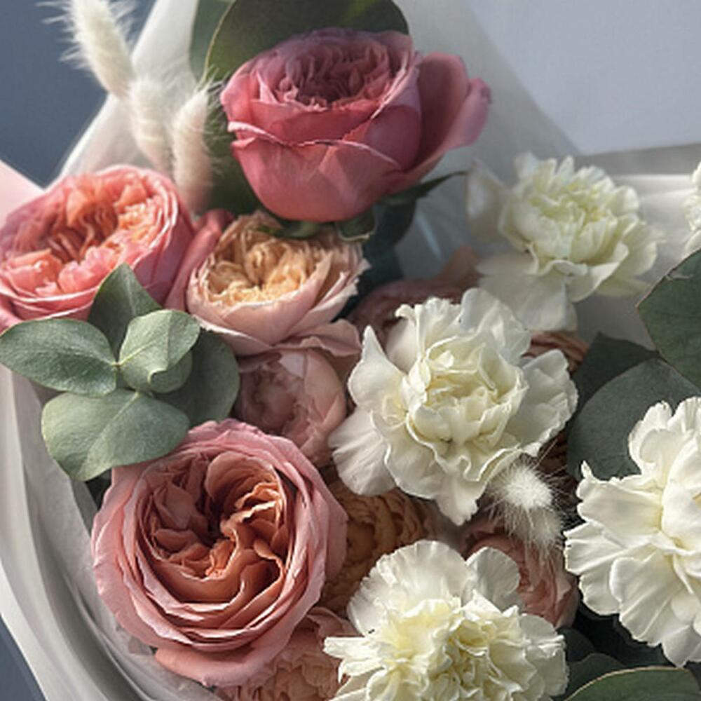 Сборный букет Rose Garden M