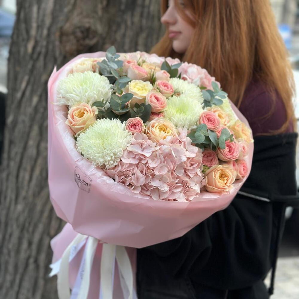 Очень элегантный и нежный букет