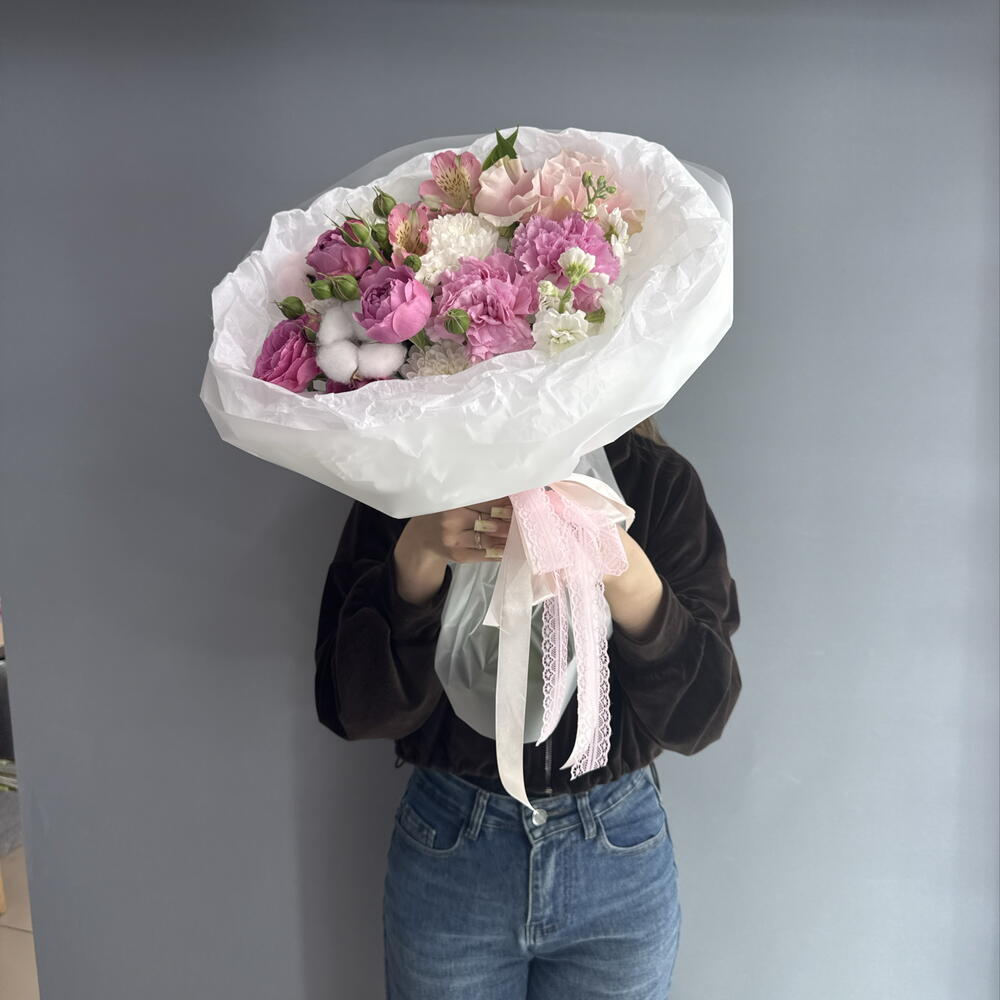 Нежный букет с альстромерией и диантусами🌸🩷
