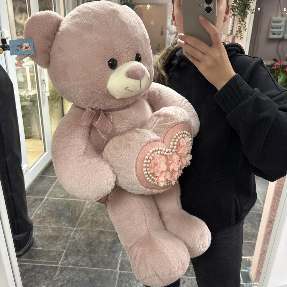 Мишка с милым сердечком 🧸💗
