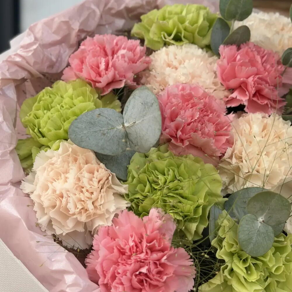 Хит продаж 🔥букет с стойкими диантусами и эвкалиптом🌸