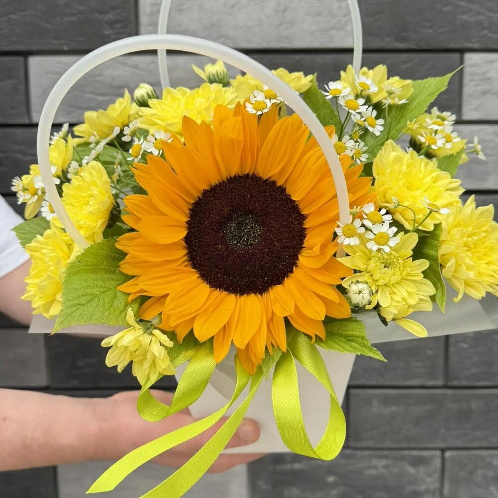Сумочка из подсолнуха и хризантемы 🌼