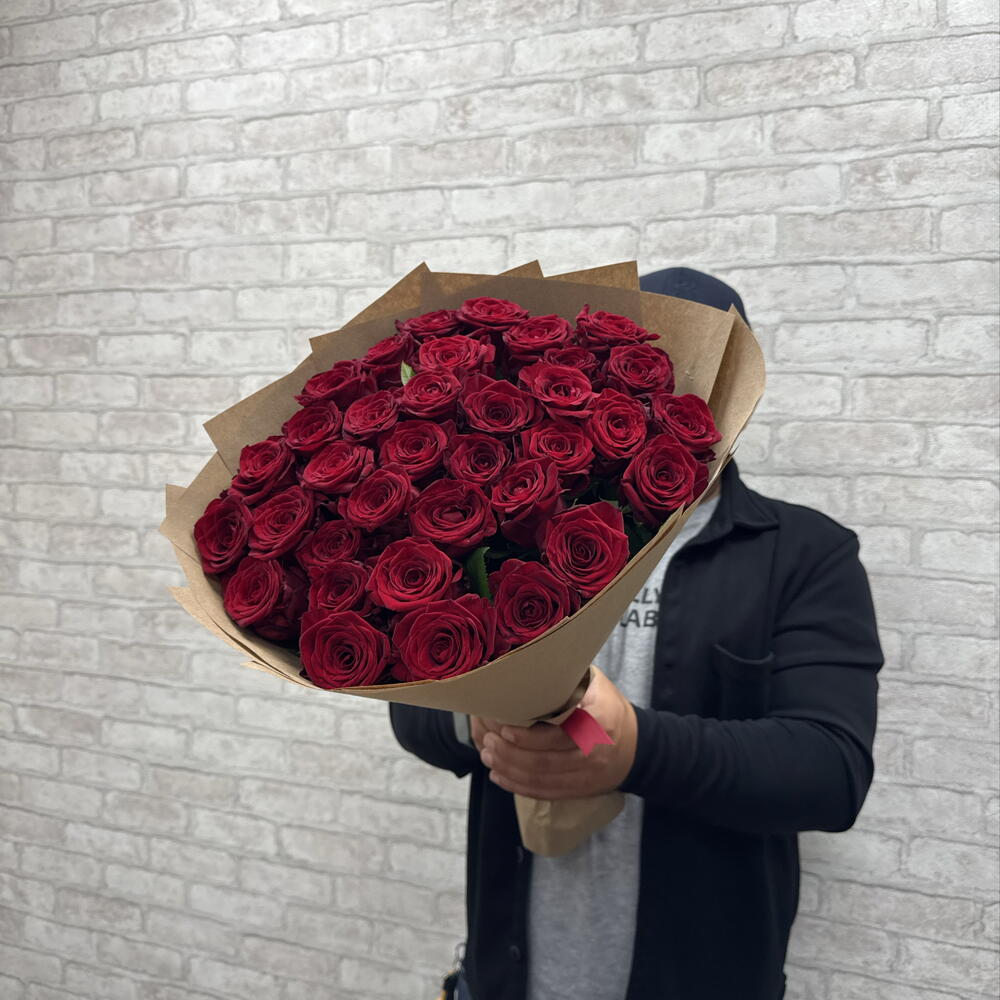 Красные розы в крафте 🌹🌹🌹🌹🌹
