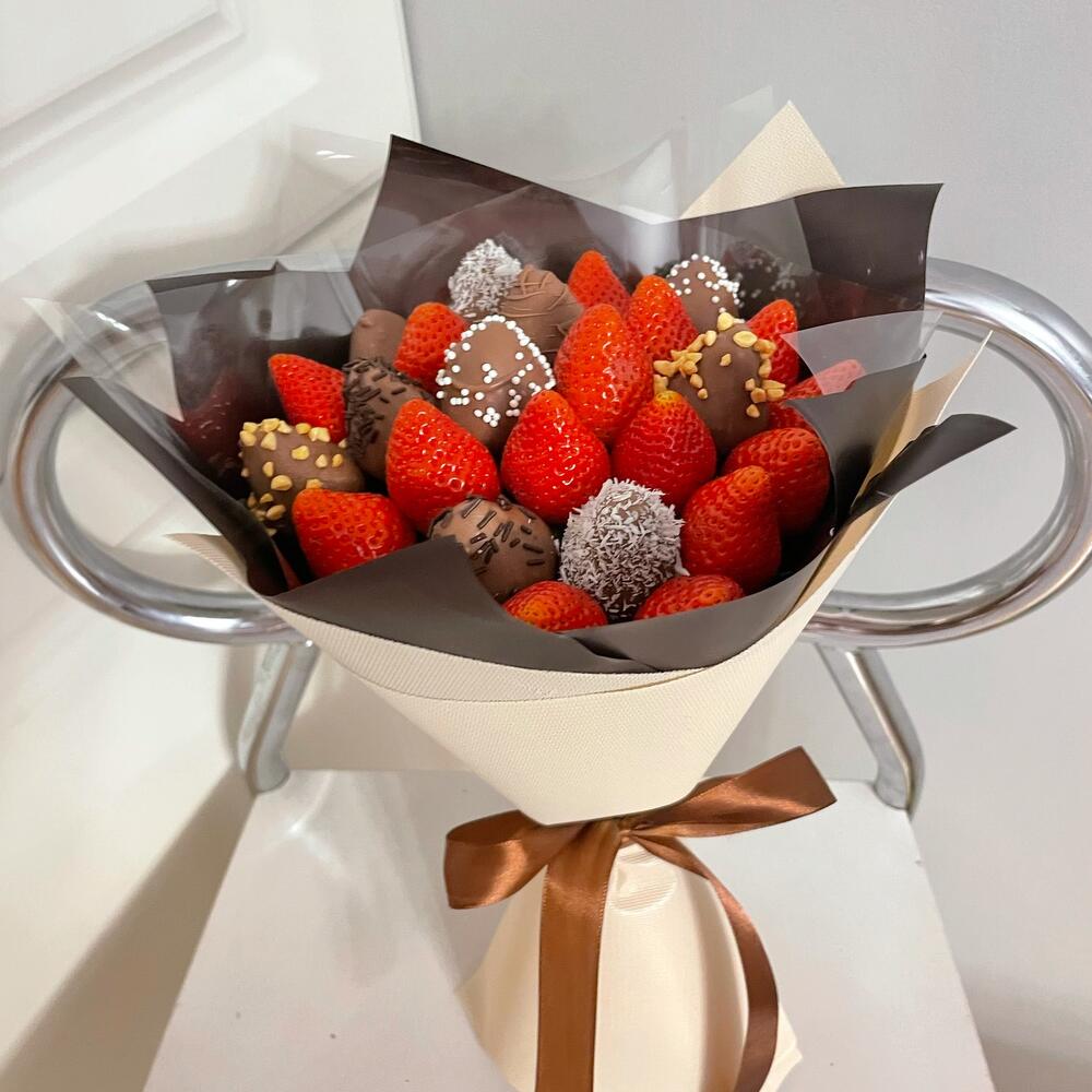 Ramo de Fresas cubiertas de Chocolate ir