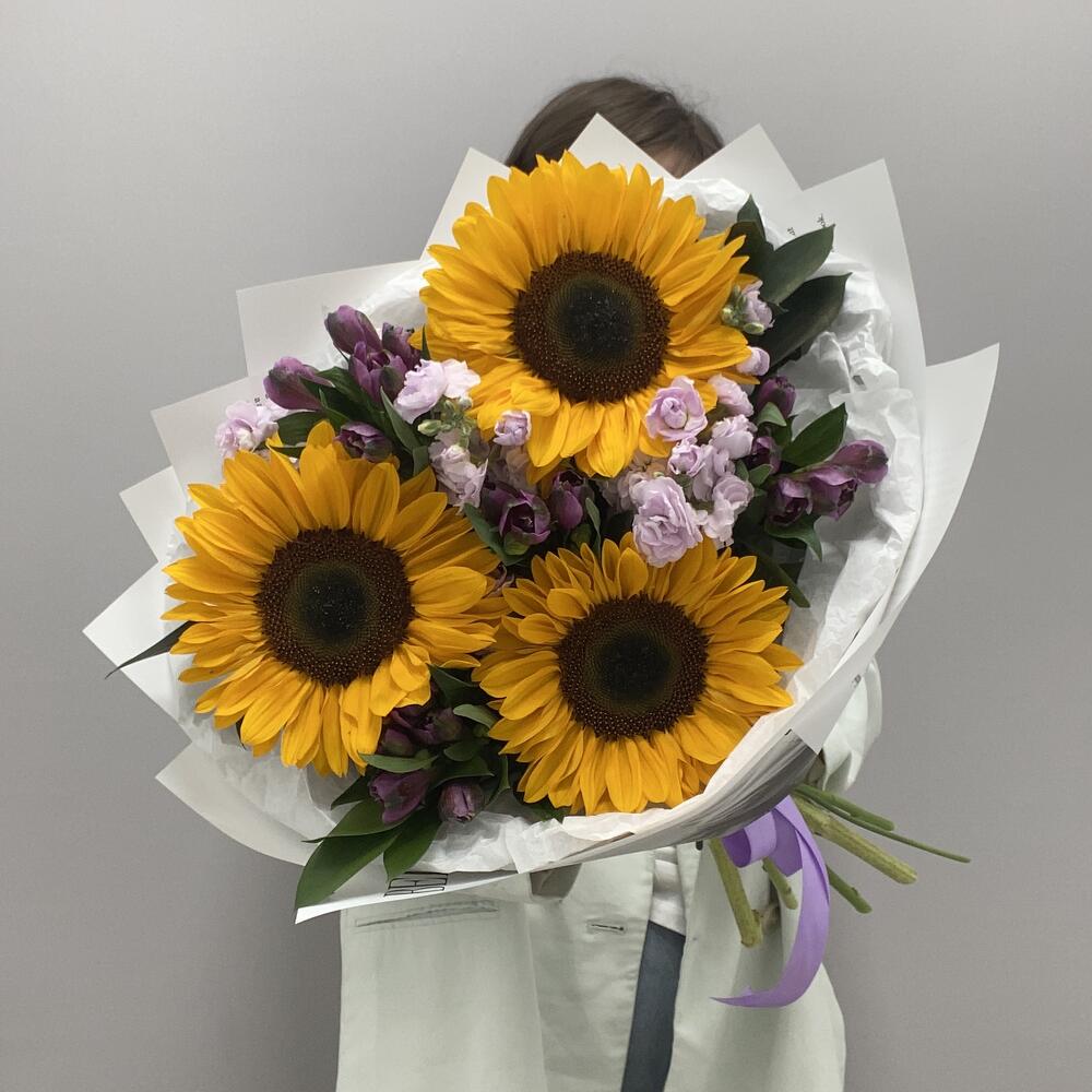Букет с подсолнухами 🌻