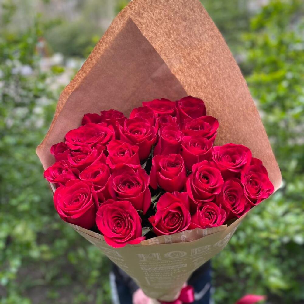 Букет роз 25 штук