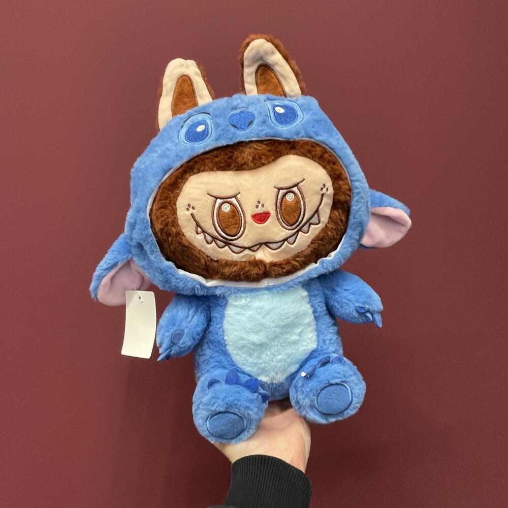 Плюшевая игрушка в костюме Стича