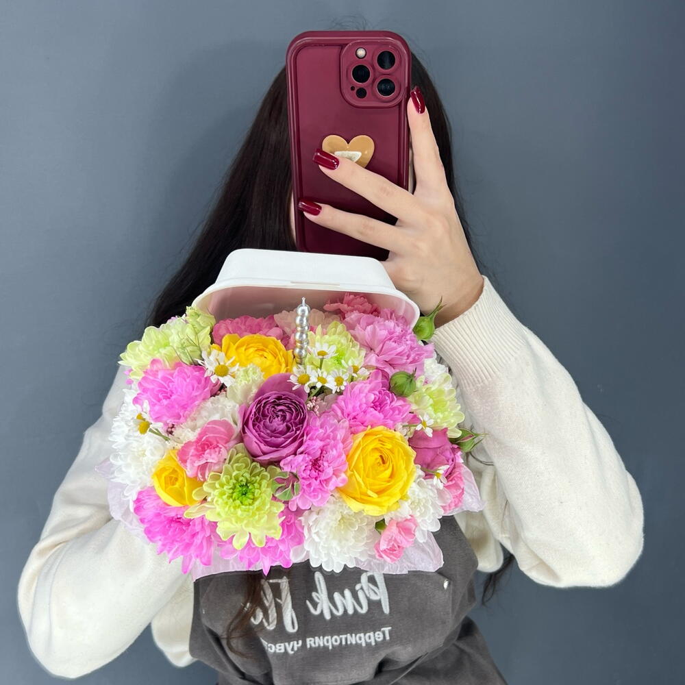 Бенто-торт из цветов💐 из Кустовой Розы, Хризантемы Алтай