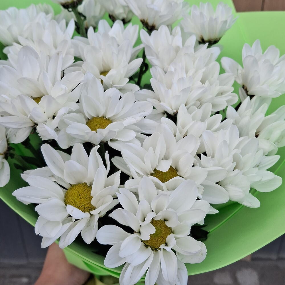 Букет с хризантемами