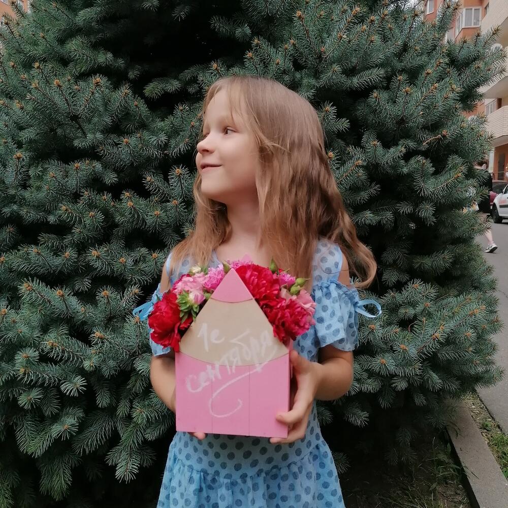 Цветы в кашпо