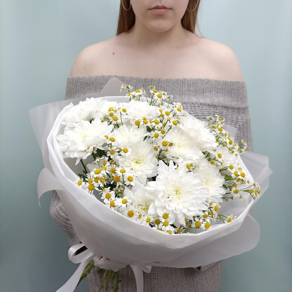 Букет "Нежность" Матрикария, ромашка