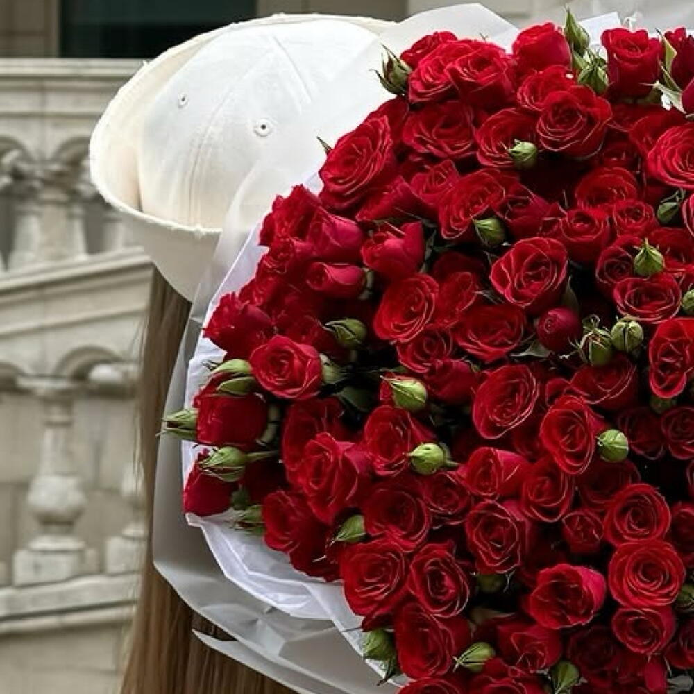 Кустовые розы 29red