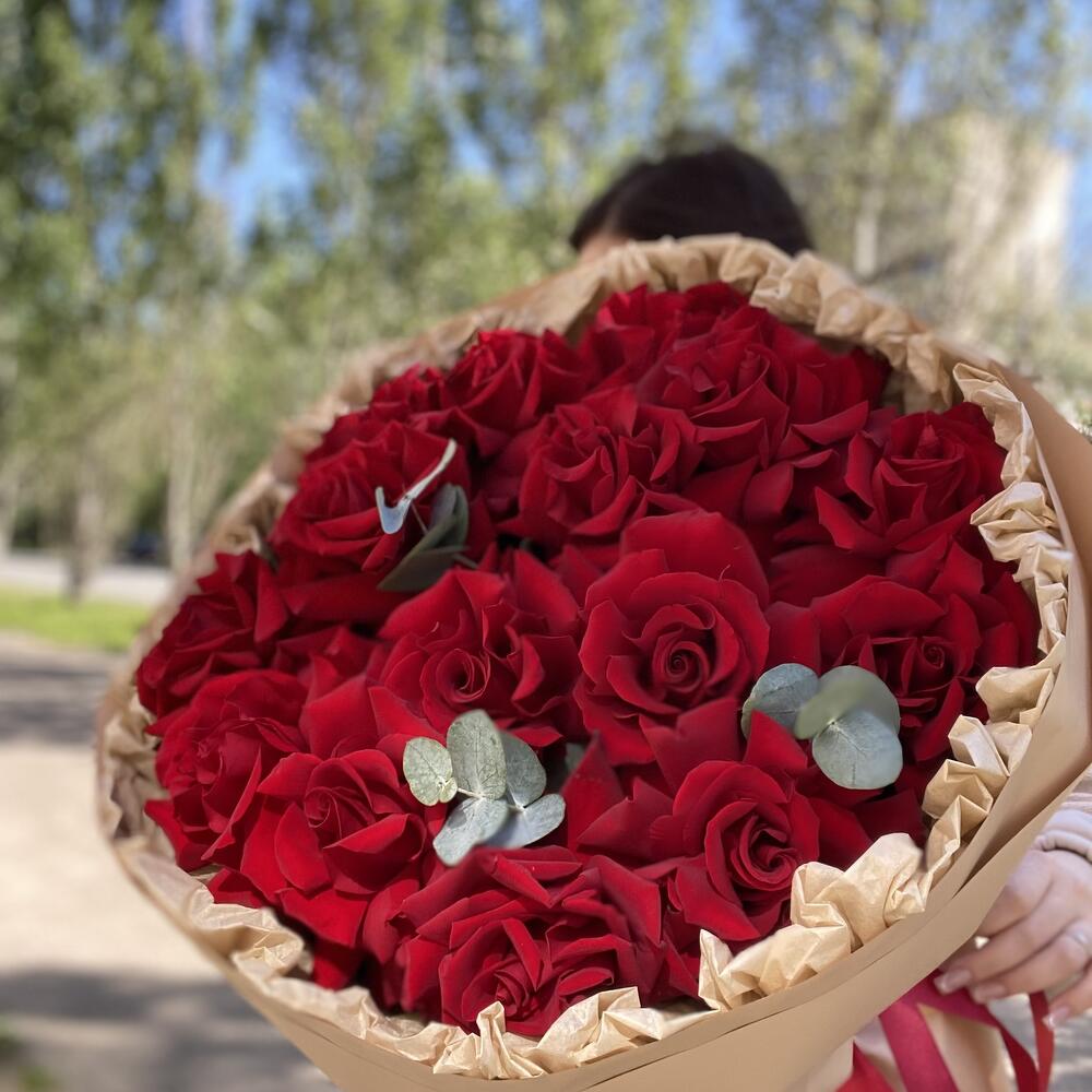 15 ажурных роз