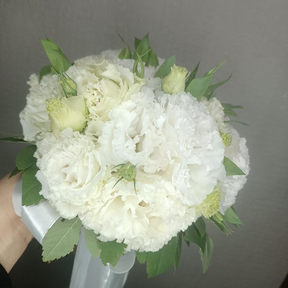 Букет невесты из махровой эустомы 💕