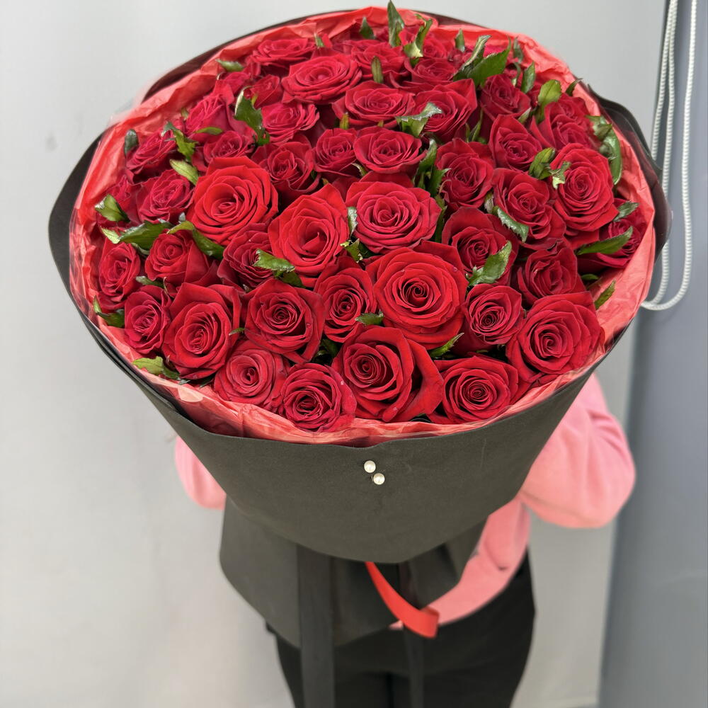 Черный лебедь 🦢 «Букет из 51 Розы» 🌹