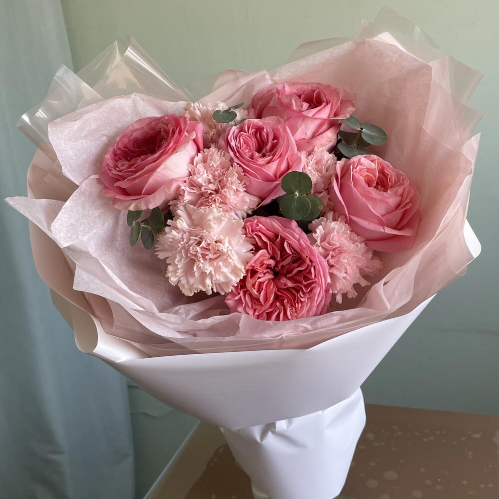 Букет Пинк Экспрешн Роза/Диантус/Эвкалипт💕