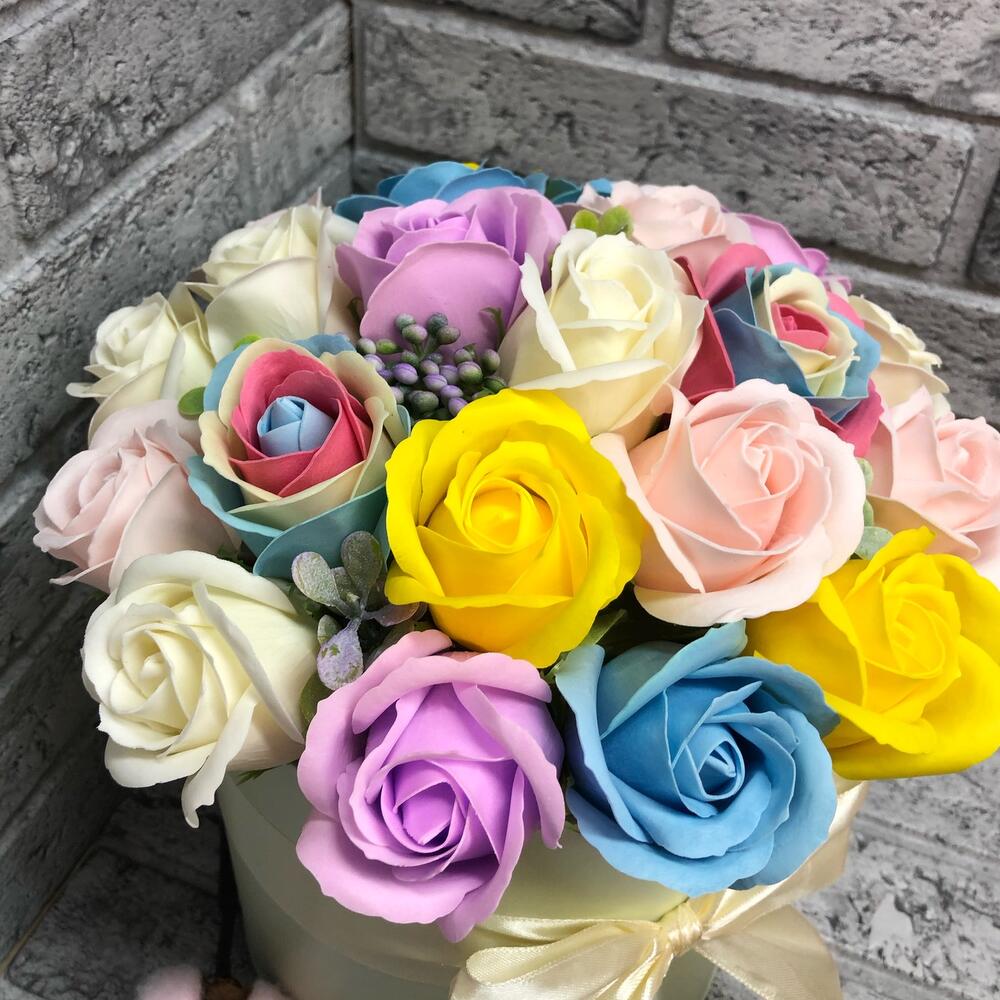 Коробочка с мыльными розами