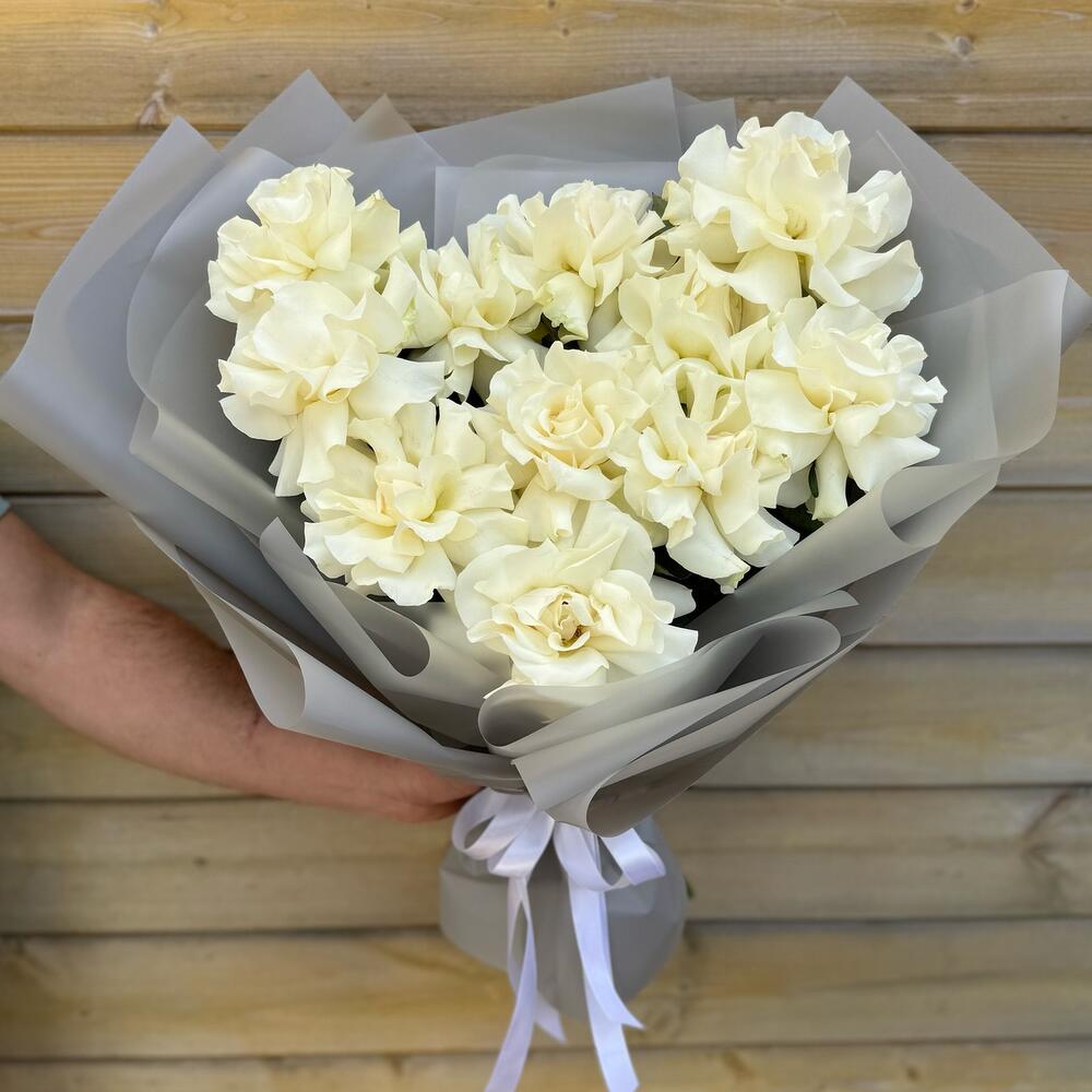 Белые французские розы, 11 шт