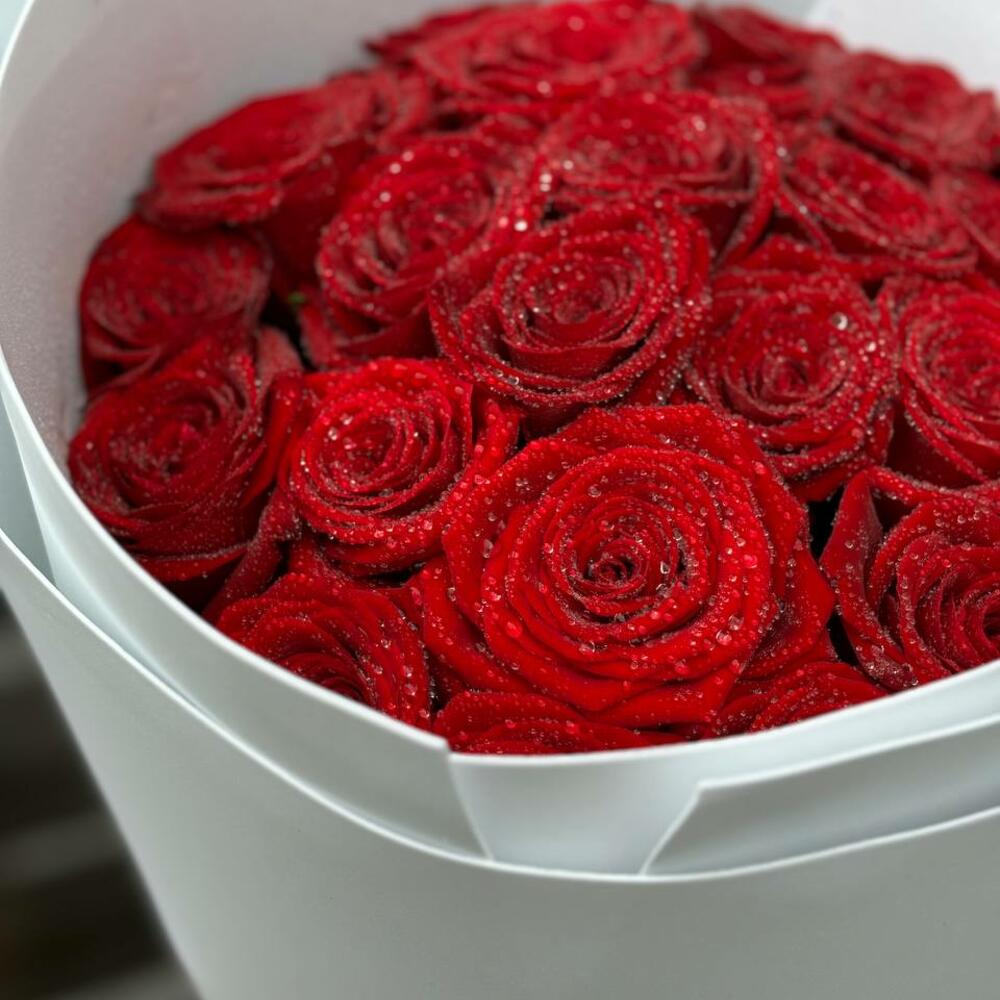 🌹Букет из 25 Красных Роз в Элегантной Упаковке🌹