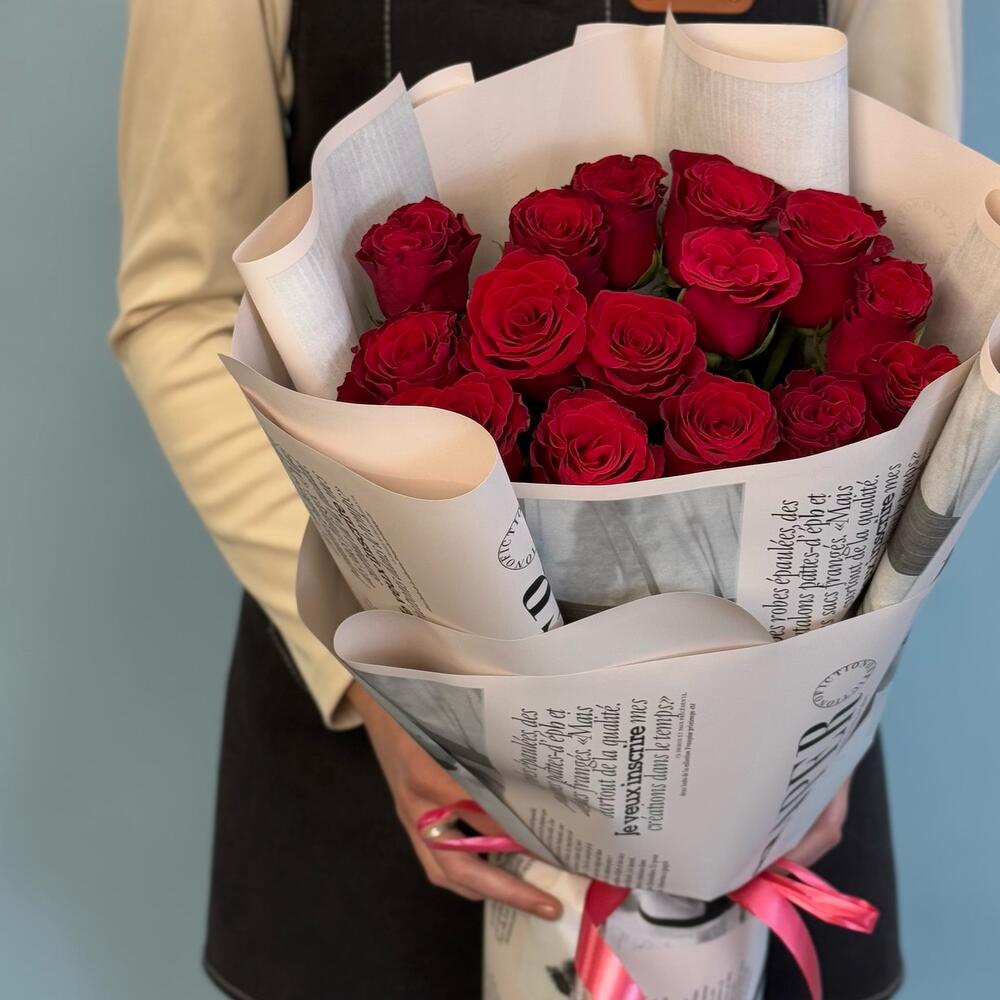15 красных роз🌹