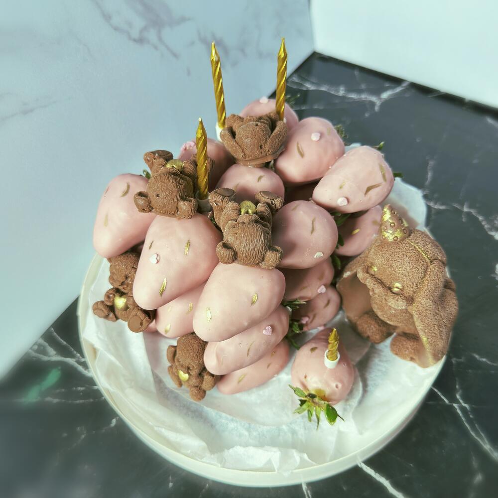 Клубника в шоколаде торт