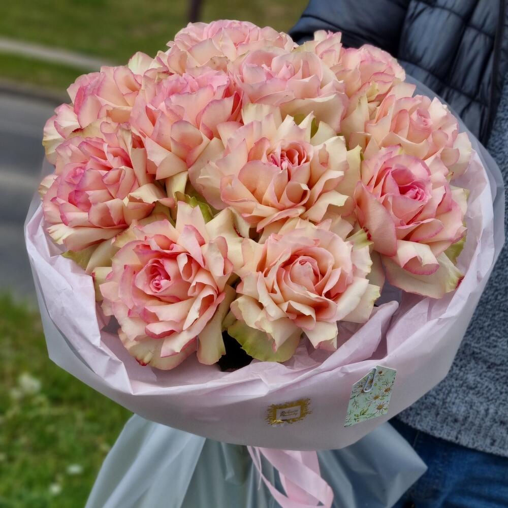 Букет из французских роз