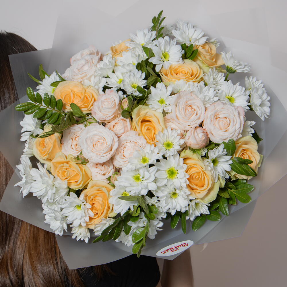 Букет Солнечный блик, M / роза, роза куст., хризантема куст