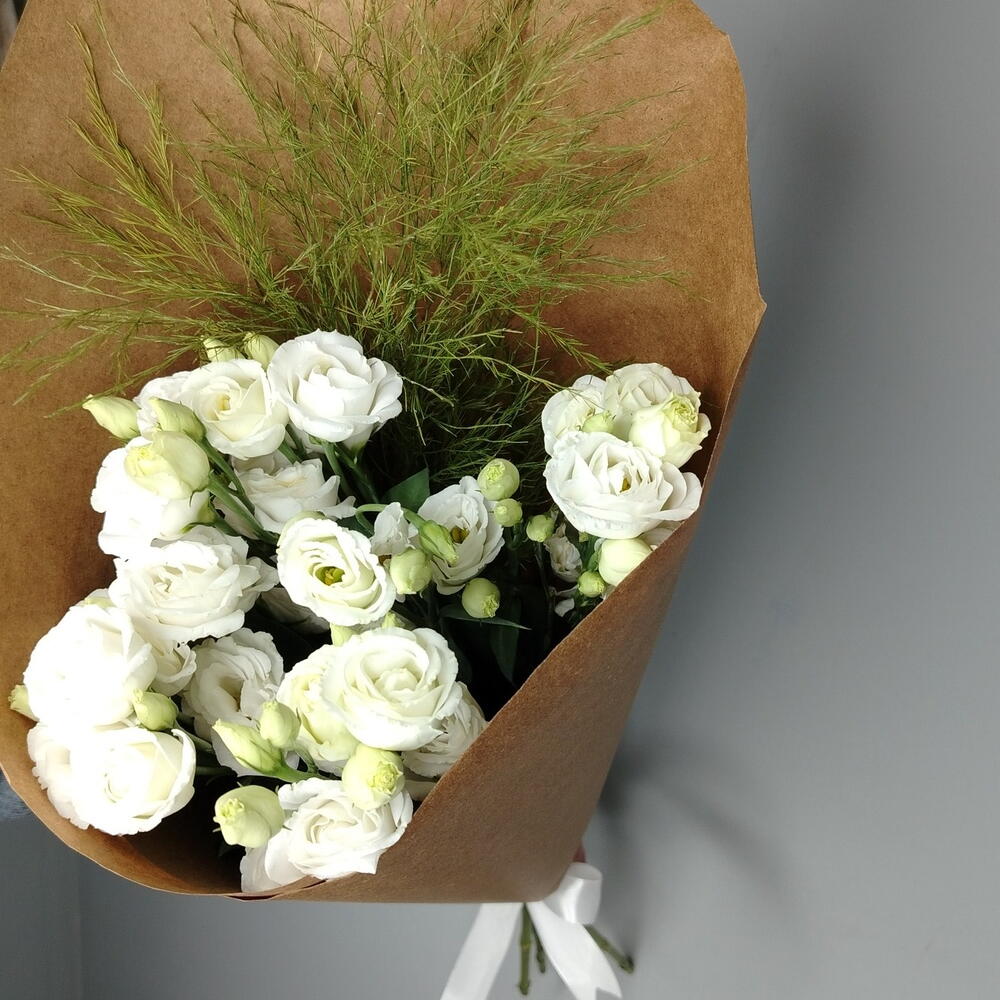 Эустома Rosi White в крафте