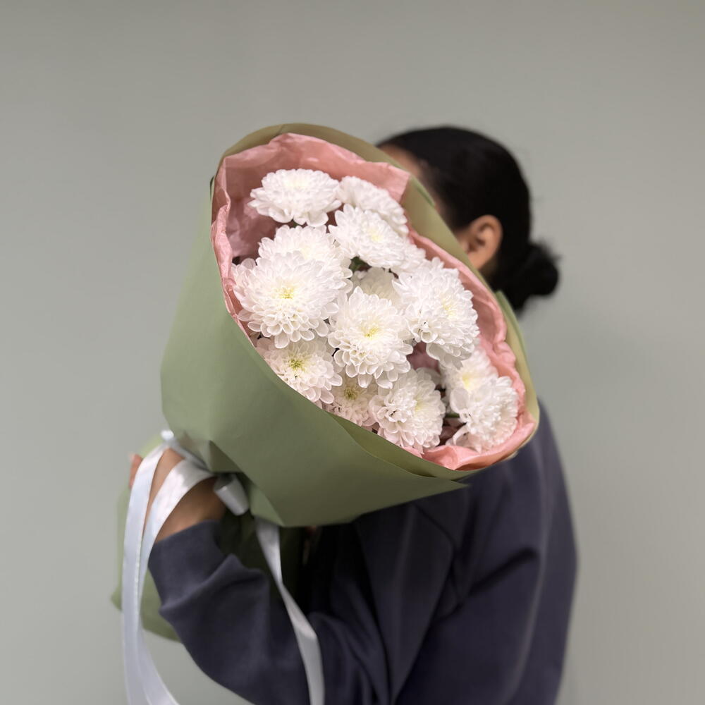 «Букет, который долго радует» из кустовых хризантем 🌸