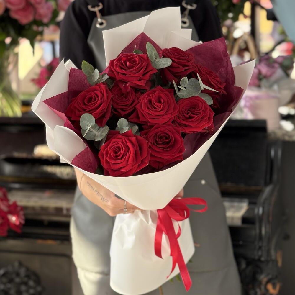 Fuego de Amor — Букет из 9 красных роз