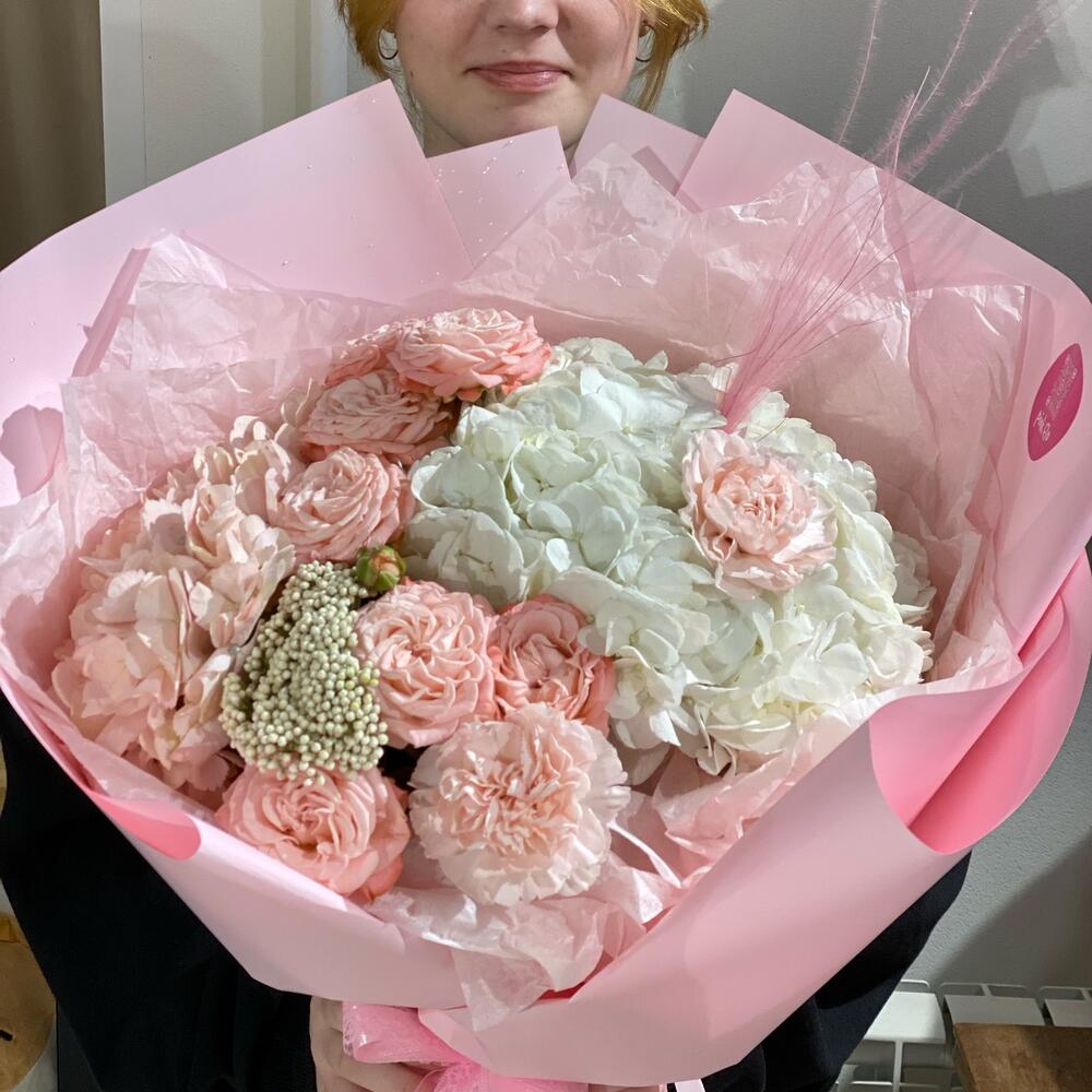 Hydrangeas and peony roses