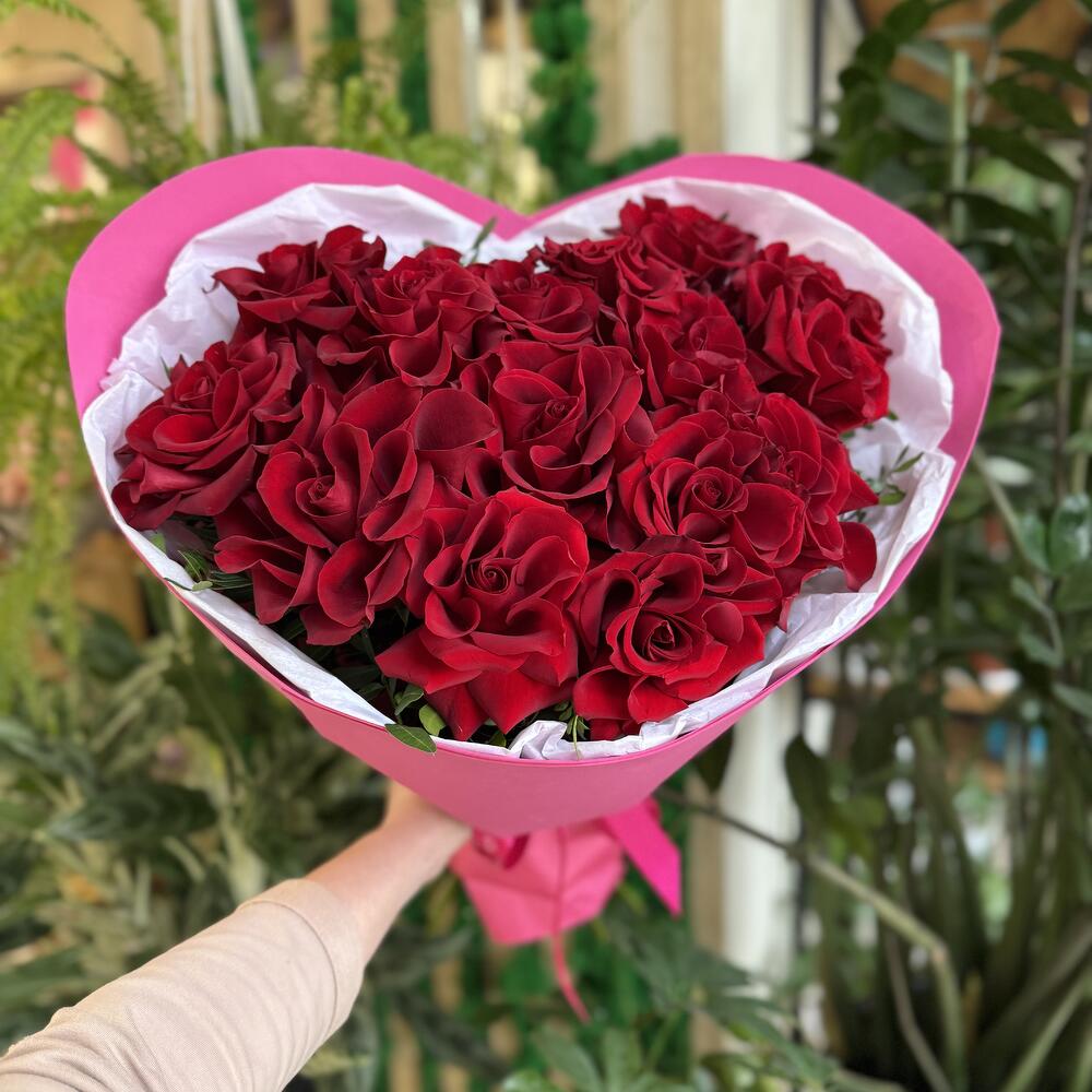 Сердце из французских роз
