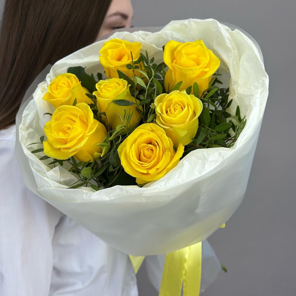 Букет из желтых роз