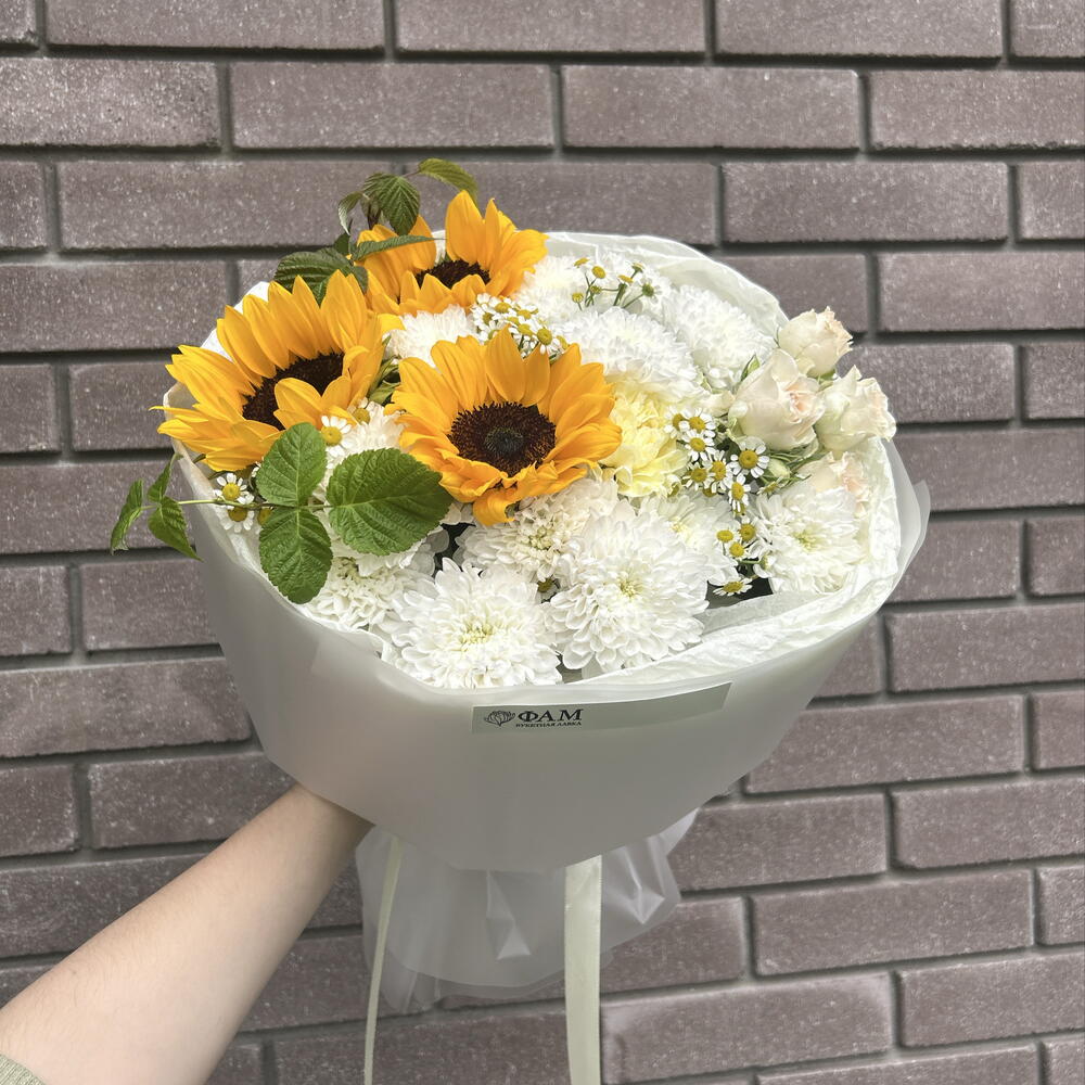 букет с подсолнухами