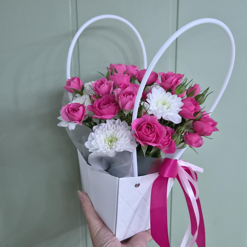 Purse with flowers 4