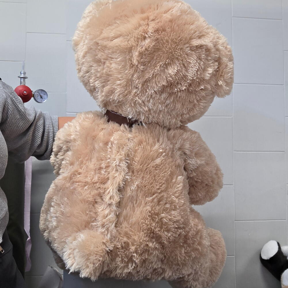 Большой медведь игрушка 🐻