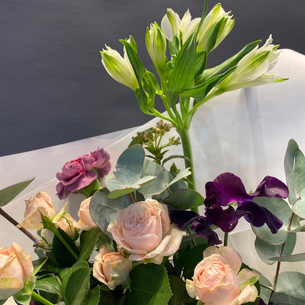 Prefabricated bouquet