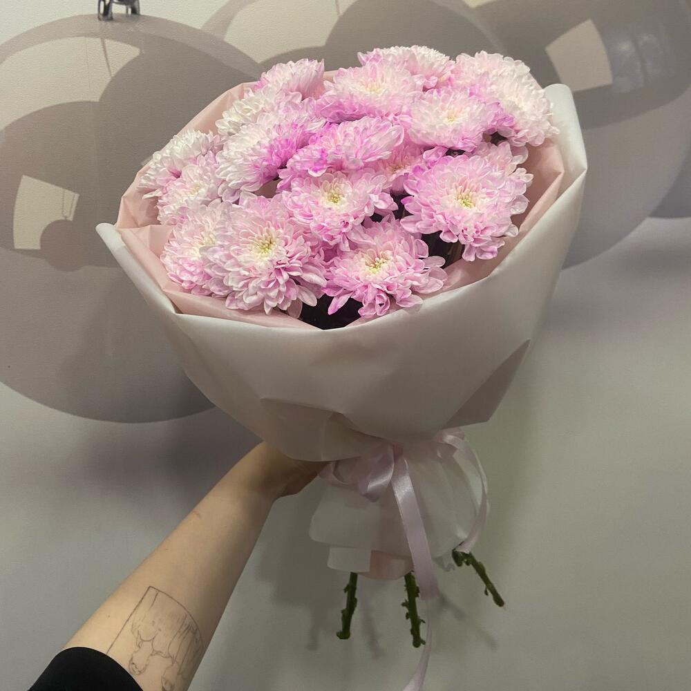 Букет из розовых хризантем