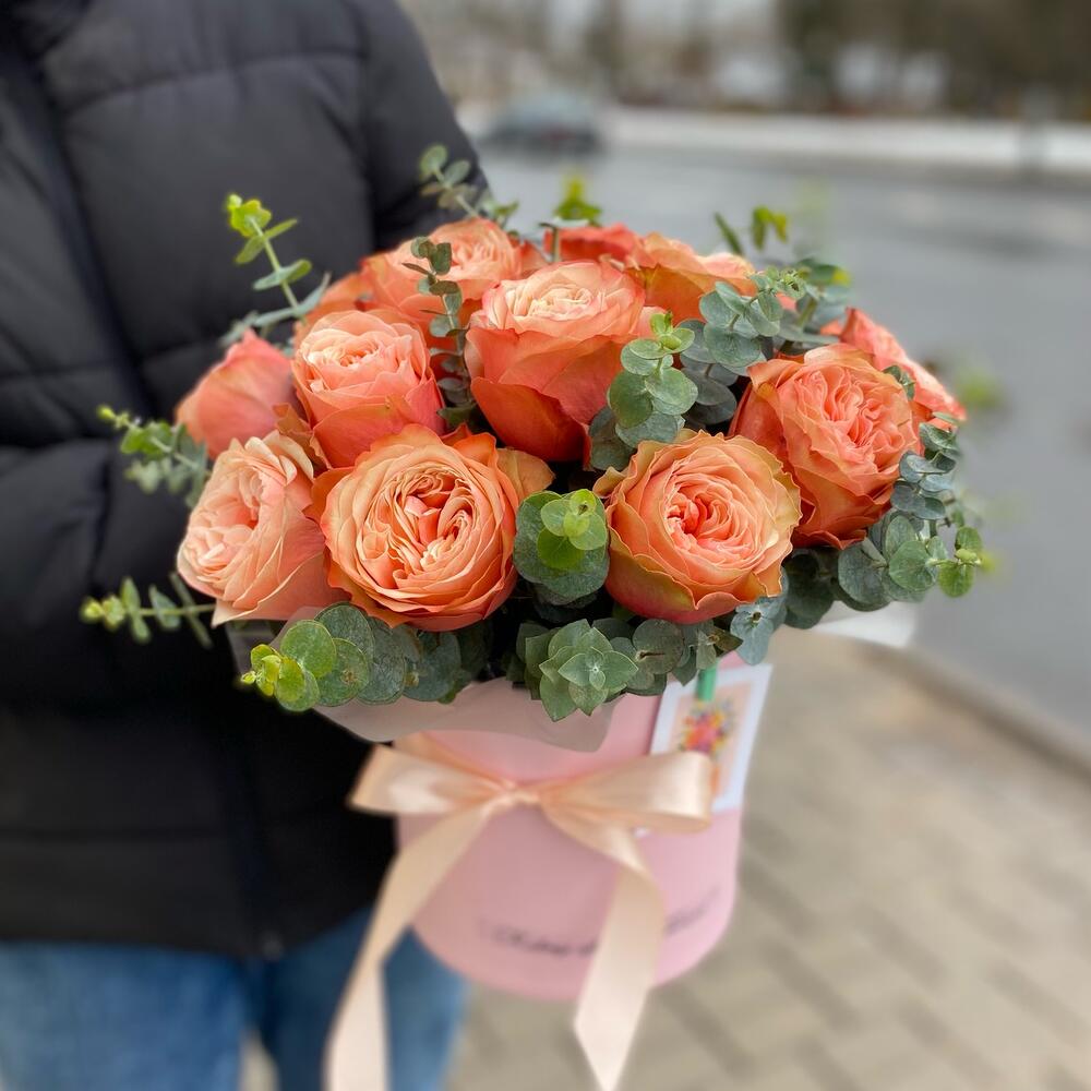 Композиция из кахалы и эвкалипта
