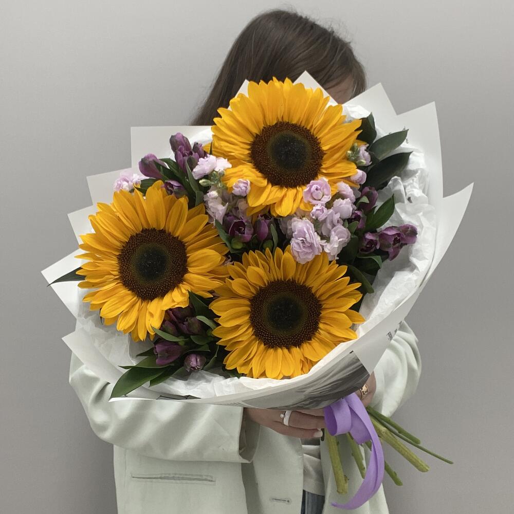 Букет с подсолнухами 🌻