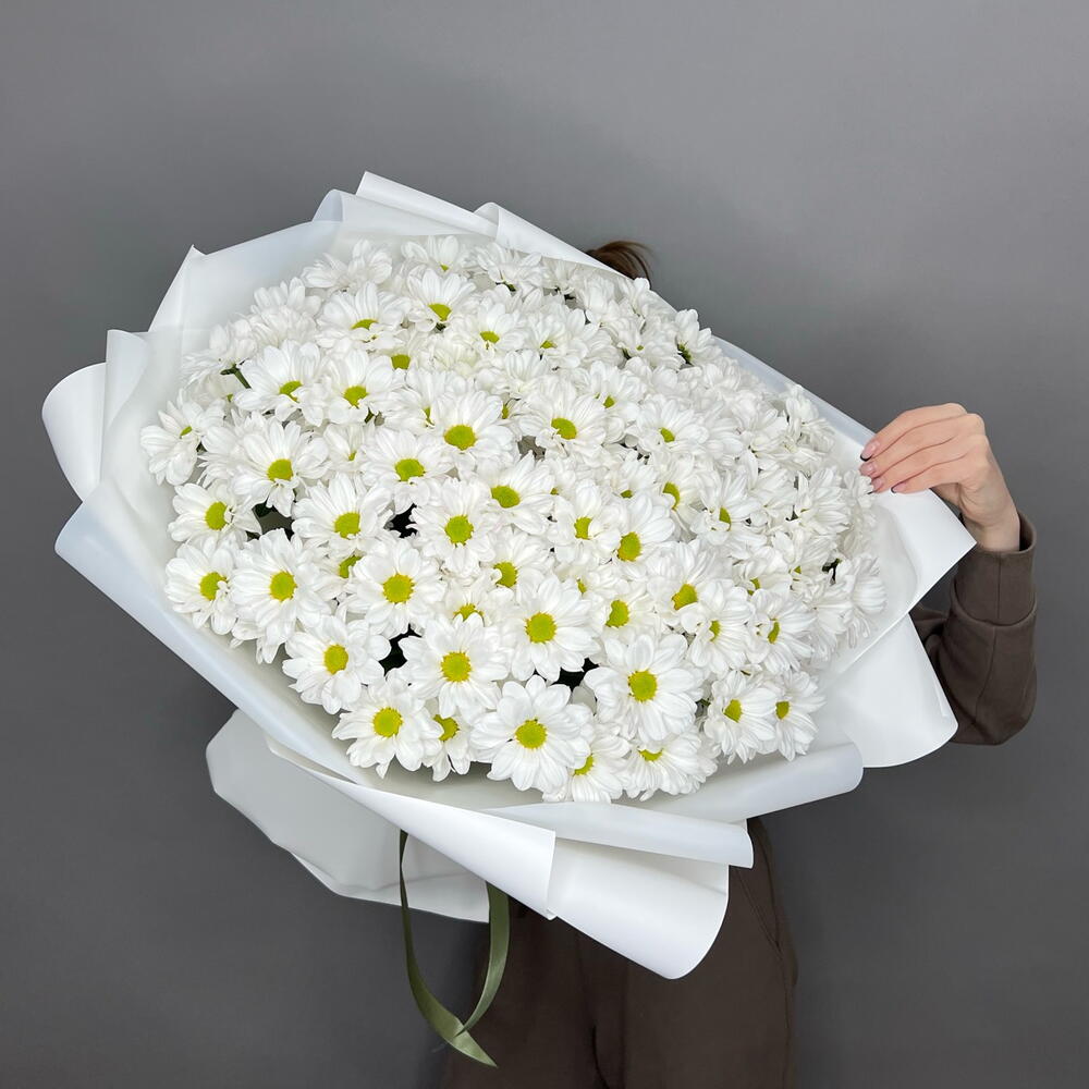 Букет белых ромашек