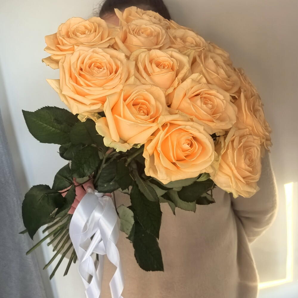 Букет чайных роз 15 шт 💛